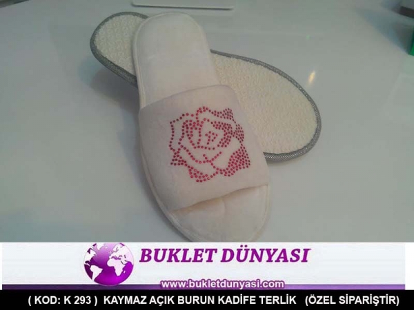 KAYMAZ KADİFE AÇIK BURUN TERLİK K 293